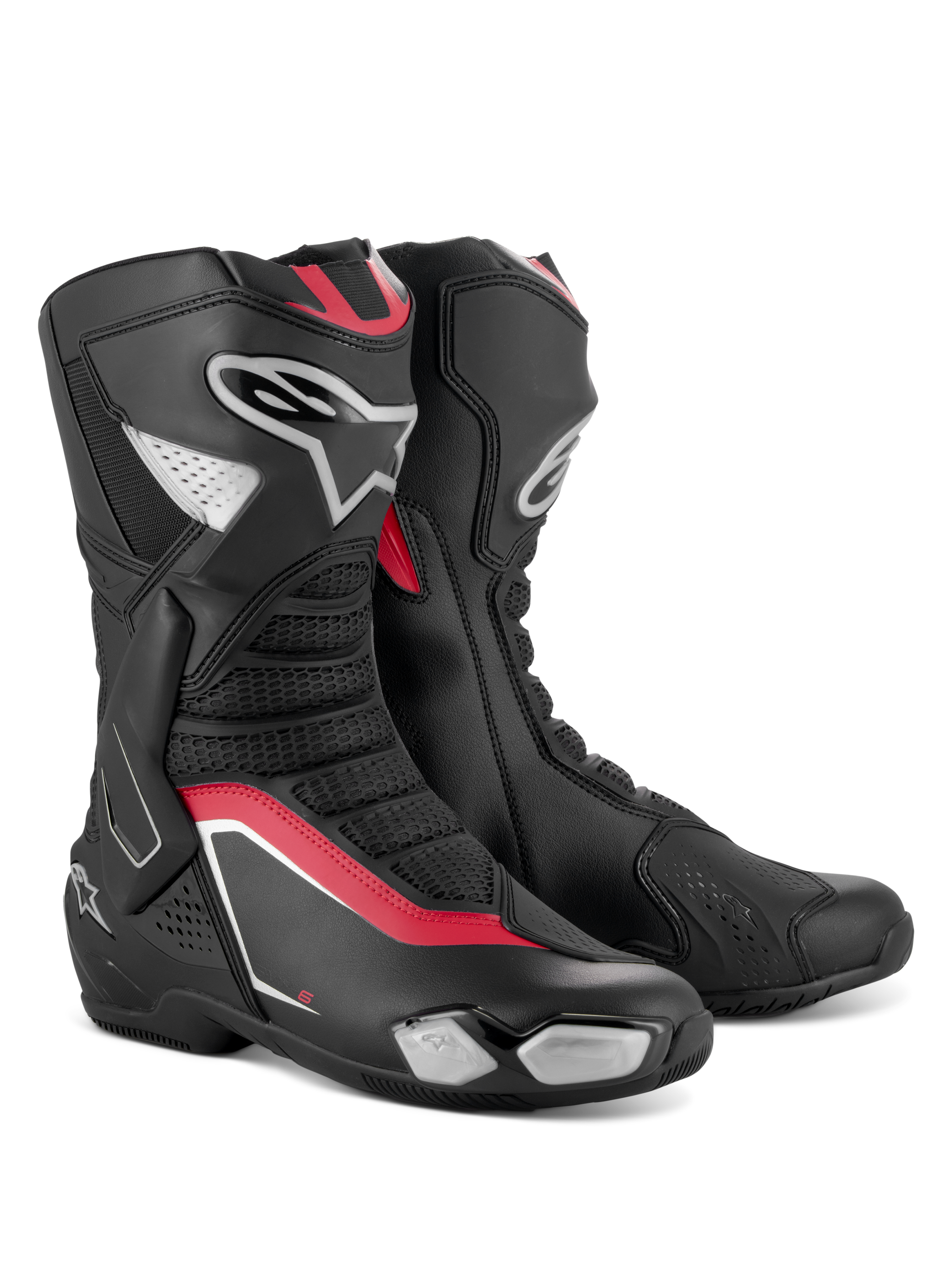 Stivali Alpinestars SMX-6 V3, stivali da moto performanti, nero argento e rosso, caratterizzati da una tomaia in microfibra con protezione in TPU, dettagli rossi e logo Alpinestars sul lato.