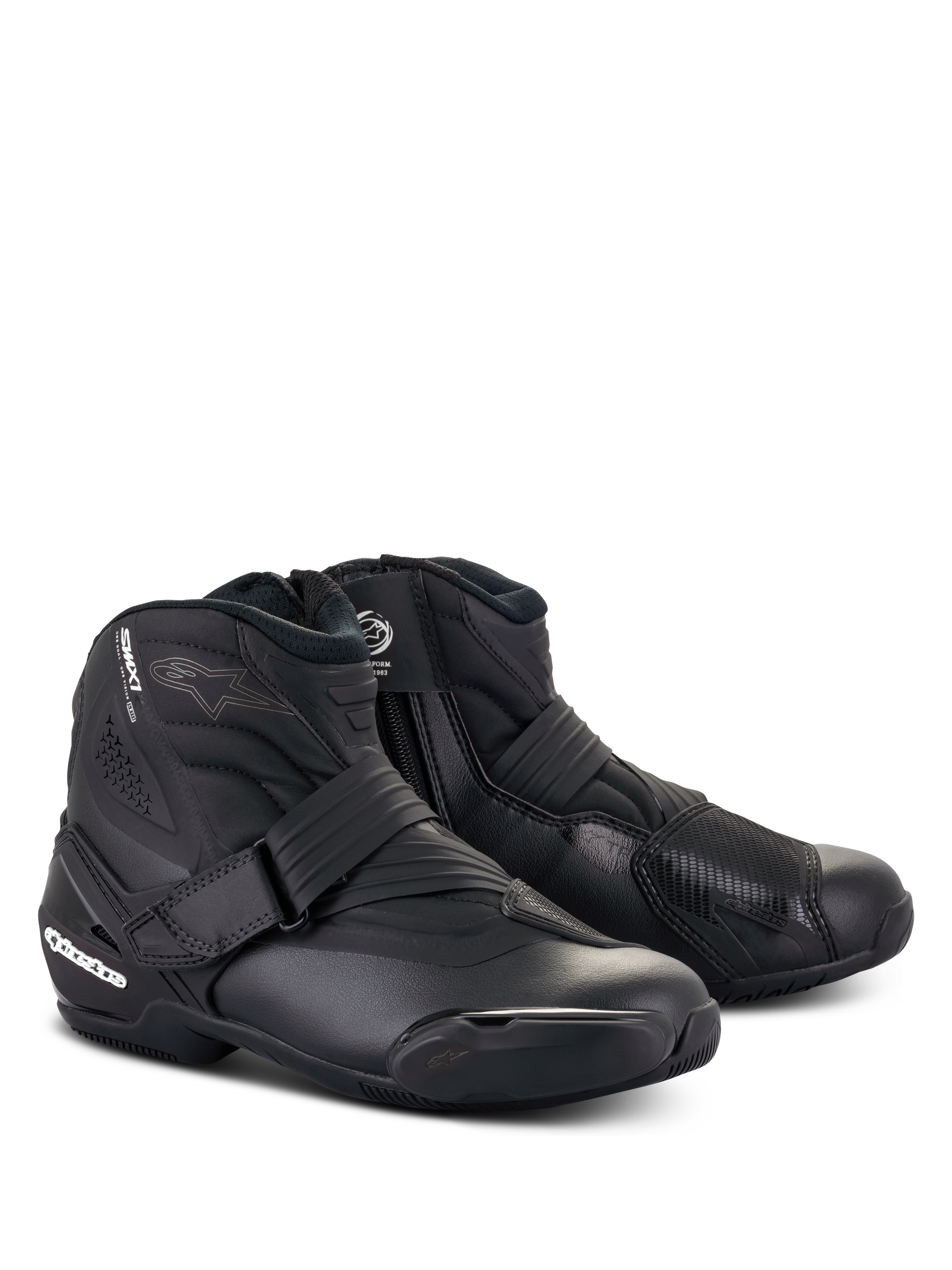 Alpinestars Stella SMX-1 R V2 Boots, scarpe da moto basse da donna, nero, con tomaia in microfibra, contrafforte del tallone e paracambio in TPU, chiusura a cinturino e profilo sportivo aerodinamico