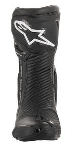 Stivale Alpinestars SMX Plus V2 GORE-TEX, stivale da moto racing, nero e argento, vista frontale con logo Alpinestars bianco sulla protezione tibiale, pannelli flessibili a fisarmonica e slider protettivo sulla punta.