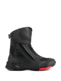 Stivali Alpinestars RT-7 Drystar, stivali da moto touring, neri con dettaglio rosso sulla suola, impermeabili e traspiranti, profilo laterale con cerniera e chiusura a strappo, pannelli in tessuto testurizzato con punti riflettenti, suola robusta a carrarmato, costruzione sintetica avanzata