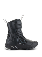 Alpinestars Stella RT-7 Touring Drystar, stivali da moto touring da donna, neri, vista laterale con tre cinturini in velcro, tomaia impermeabile in microfibra e tessuto, tallone rinforzato con logo a stella e suola a carrarmato resistente con accenti bianchi
