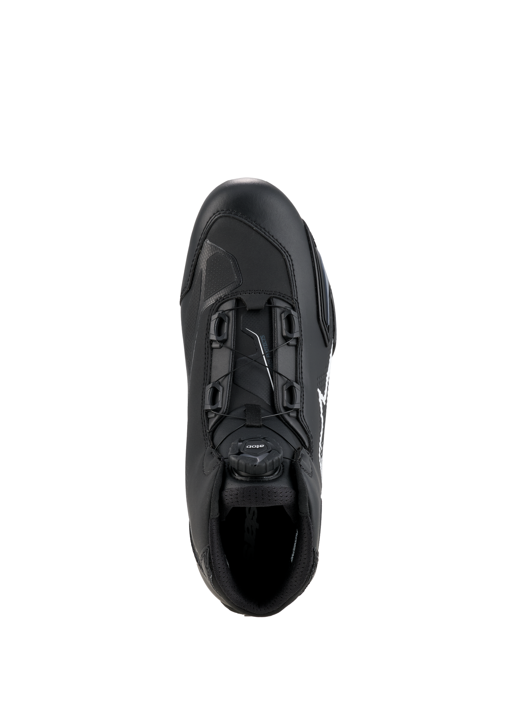 Scarpe Alpinestars Celer, nero e bianco, vista dall'alto con dettaglio del sistema di chiusura Rotor, costruzione in microfibra tecnica, silhouette sportiva per la guida