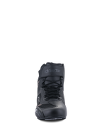 Scarpe Alpinestars Faster-3 Rideknit®, scarpe da moto, nero, vista frontale con lacci e cinturino alla caviglia in velcro, struttura leggera in microfibra e mesh