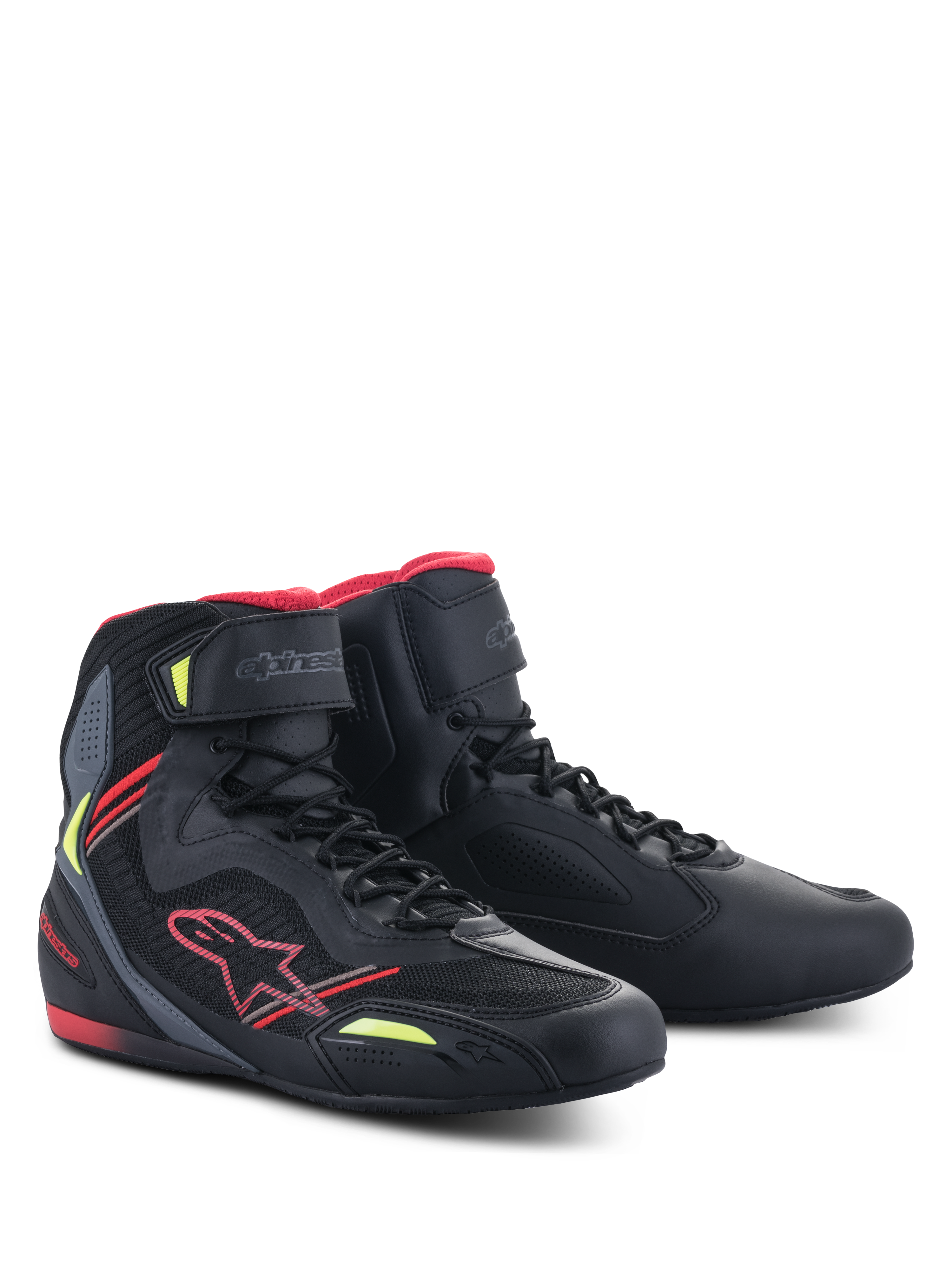 Alpinestars Faster-3 Rideknit® Shoes, scarpe da moto leggere, nero rosso e giallo fluo, tomaia in microfibra e mesh, logo Alpinestars rosso e dettagli giallo fluo, profilo high-top con lacci e cinturino alla caviglia