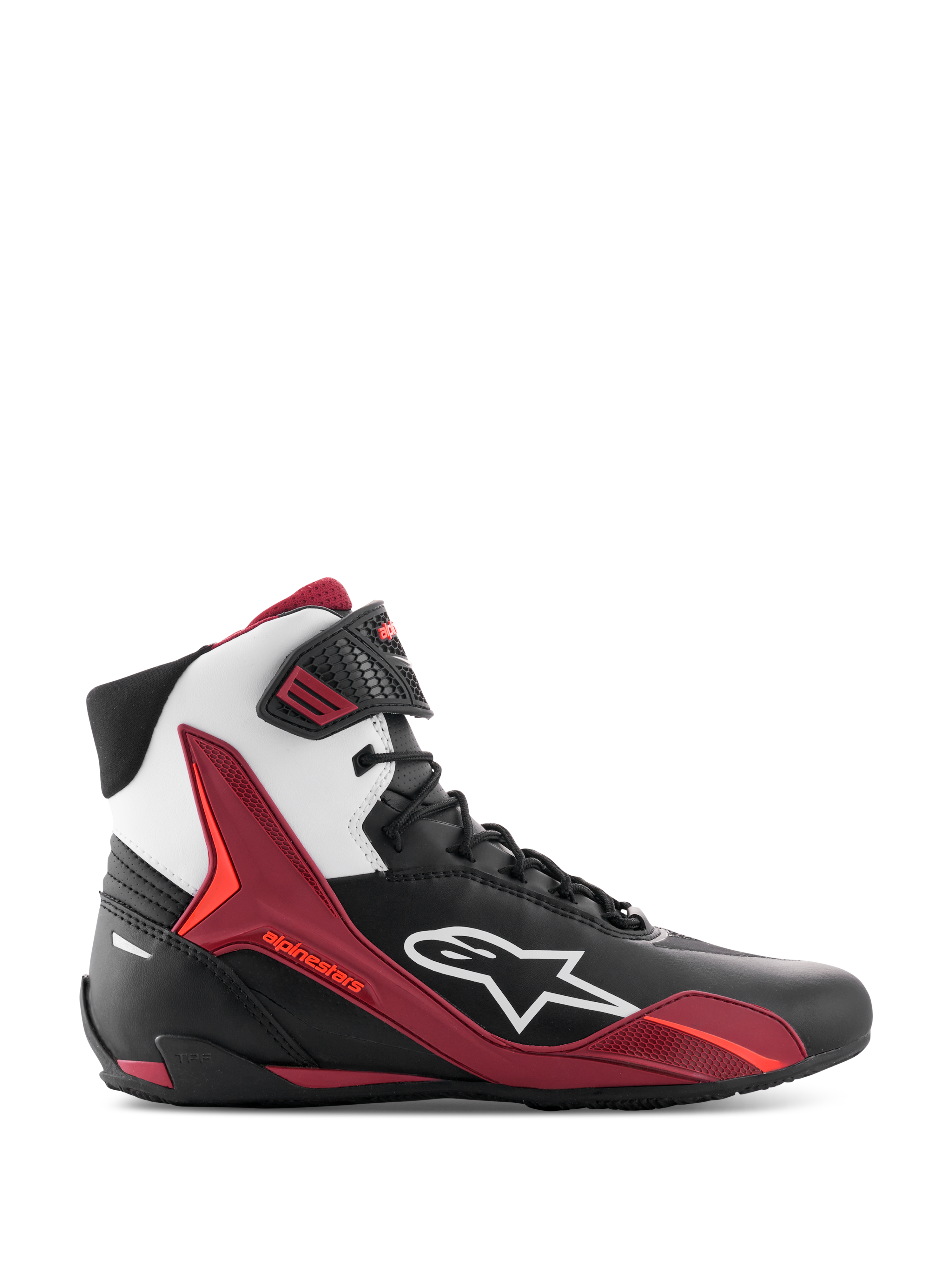 Alpinestars Faster-4 Shoes, scarpe da moto high-top, nero, bianco e rosso scuro, vista laterale con logo Alpinestars bianco e pannelli di supporto in TPU rossi, design stringato in stile racing sportivo, robusta struttura in microfibra.