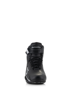 Scarpe Alpinestars Stella Faster-4, scarpe da moto da donna, nero, vista frontale, con chiusura a lacci e cinturino a strappo regolabile con logo Alpinestars, calzature tecniche per la guida su strada con costruzione in microfibra leggera
