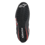 Scarpe Alpinestars FQ20 Faster-3 Rideknit®, vista dal basso della suola in gomma testurizzata, nera con loghi Alpinestars bianchi e accenti rossi, progettata per grip e stabilità sui comandi della moto