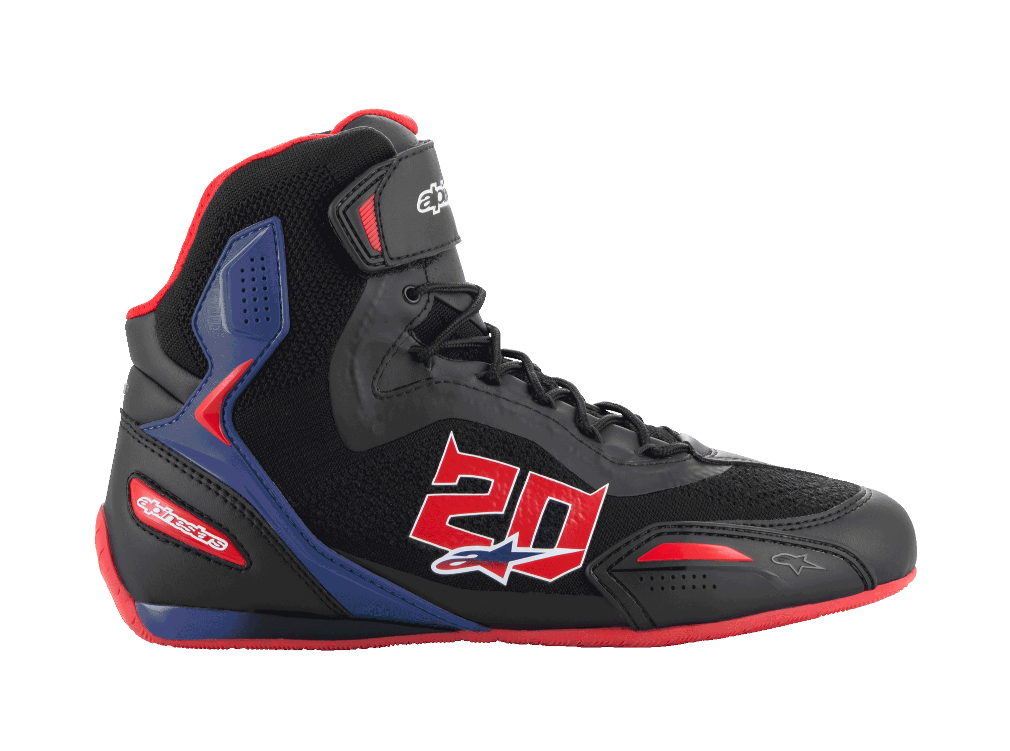 Alpinestars FQ20 Faster-3 Rideknit Shoes, scarpe da moto alte, nero con accenti rosso acceso e blu, grande numero 20 rosso sul lato, suola rossa, lacci neri, costruzione in mesh Rideknit traspirante e sintetico