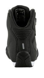 Scarpe Alpinestars Sektor, vista posteriore, nero con accenti bianchi, struttura in microfibra leggera, inserto riflettente sul tallone e colletto imbottito, calzatura da moto elegante di ispirazione motorsport