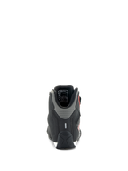 Scarpe Alpinestars Sektor, scarpe da moto, nero e rosso brillante, vista posteriore con pannelli grigi sul tallone e striscia riflettente, costruzione in microfibra leggera per guida su strada