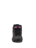 Alpinestars Scarpe Donna Stella Sektor, scarpe da moto, nero fucsia, vista frontale, realizzate in microfibra, lacci neri e logo fucsia sul cinturino alla caviglia, design sportivo ed elegante.