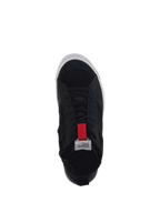 Alpinestars Scarpe Stated, scarpe da moto urban, nere con dettagli rossi, vista dall'alto, in scamosciato e suola bianca