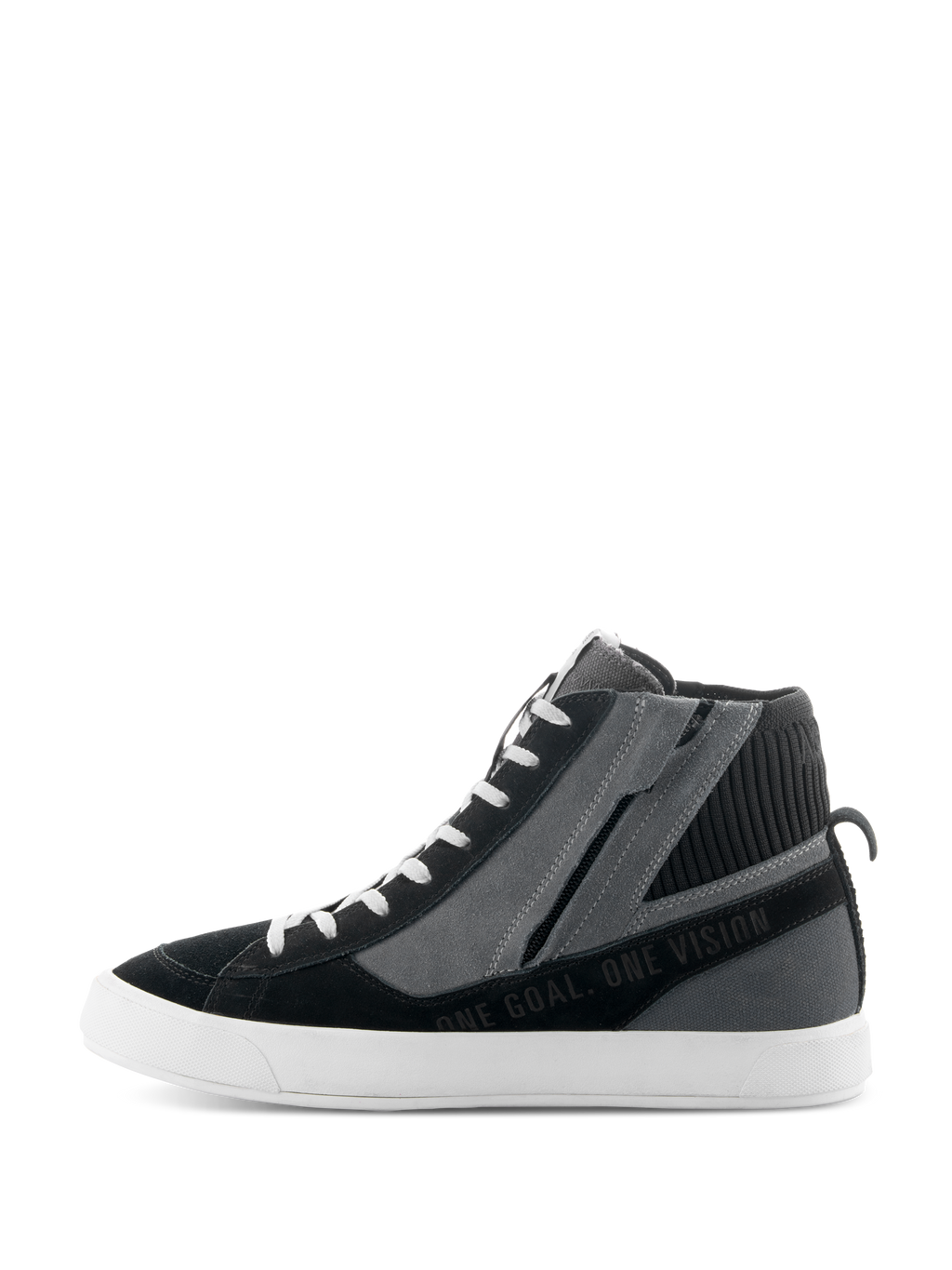 Alpinestars Stated Shoes, scarpe da moto urbane, nero grigio e bianco, profilo laterale con design sneaker alta, zip laterale, suola vulcanizzata bianca e scritta "ONE GOAL. ONE VISION"