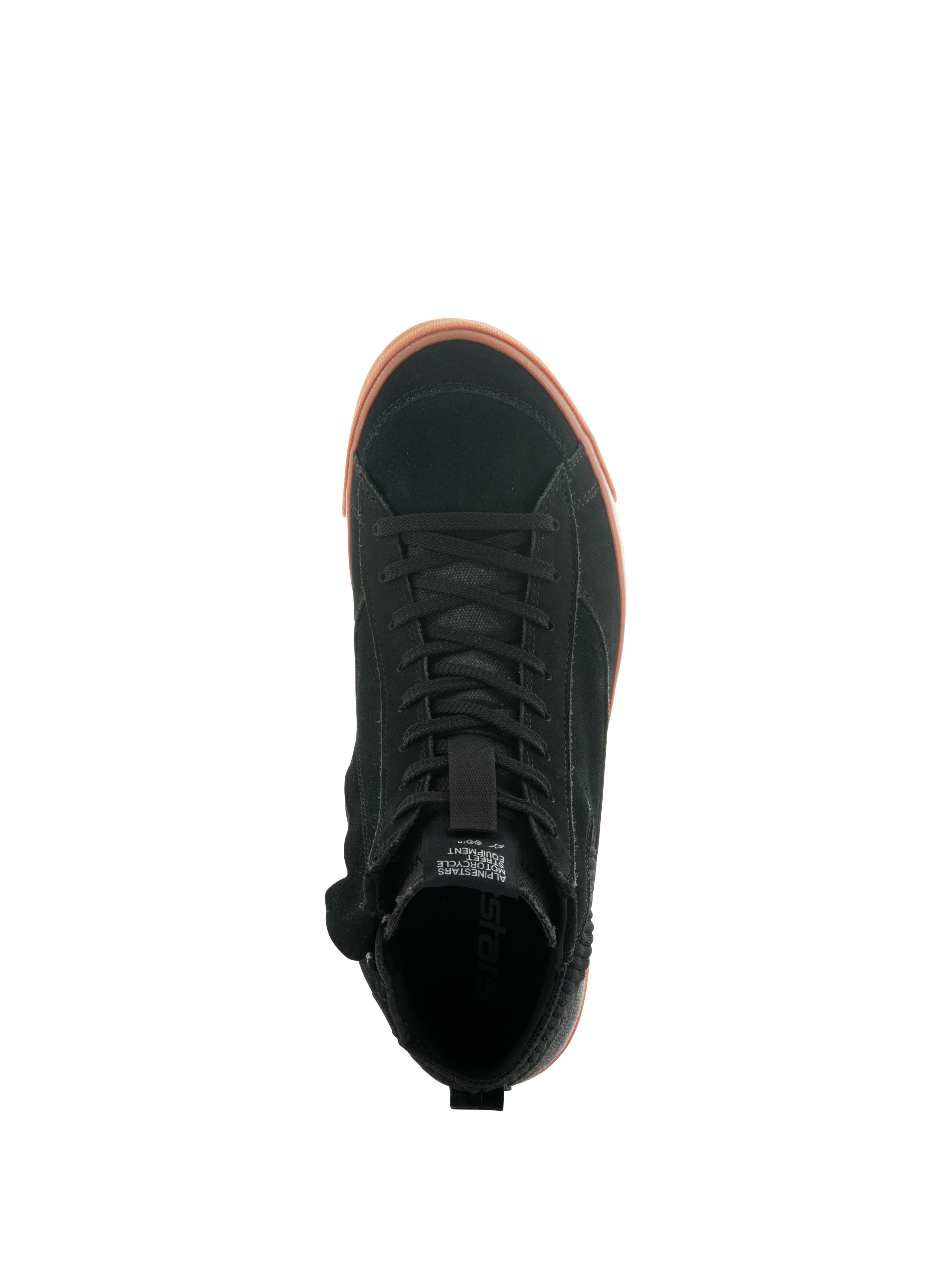 Alpinestars Stated Shoes, vista dall'alto di scarpa da moto urbana, tomaia in camoscio nero con suola vulcanizzata color gomma, design minimalista ispirato allo skate, lacci classici e stile sneaker urbana