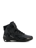 Scarpe Alpinestars Stella Faster-4 Drystar, scarpe da moto da donna, nero e argento, design high-top, chiusura con lacci e cinturino a strappo sulla caviglia, tomaia in microfibra senza cuciture, tecnologia impermeabile, dettagli bianchi su suola e tallone