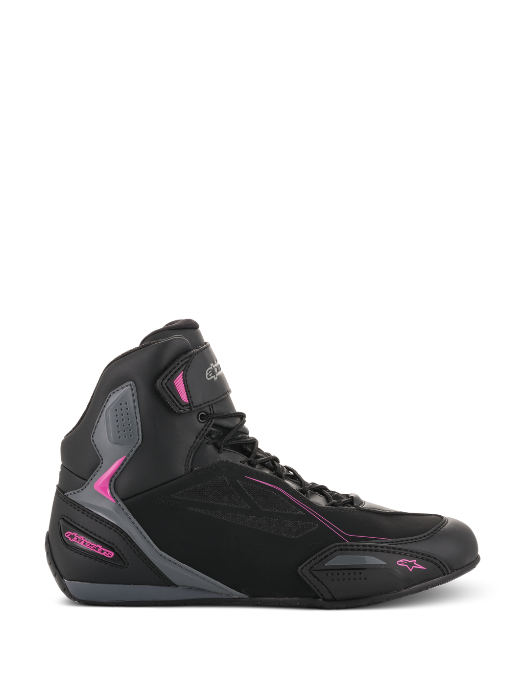 Alpinestars Stella Faster-3 Drystar®, scarpe moto da donna, sneaker alte, nere con accenti grigio scuro e rosa fucsia, profilo laterale, chiusura con lacci e cinturino in velcro sulla caviglia, pannelli protettivi rinforzati.