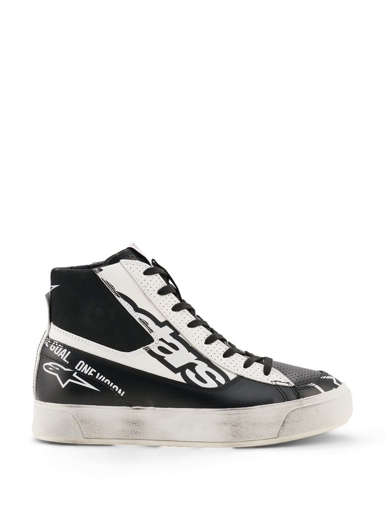 Alpinestars Stella Stated Flair Shoes, scarpe alte da donna, bianche e nere, con lacci neri, suola bianca con segni d'usura, pannelli lisci e perforati, logo stelle laterale