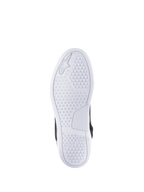 Scarpe Alpinestars Chrome Drystar®, vista della suola, bianca, con motivo esagonale per la trazione, logo e marchio Alpinestars in rilievo, scarpa da moto urbana casual