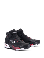 Alpinestars CR-X Women's Drystar®, scarpe da moto, nero, bianco e Diva Pink, vista frontale di tre quarti, tomaia in ripstop con logo Alpinestars bianco, accenti rosa sull'intersuola e sugli occhielli, design elegante e protettivo per il touring