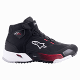 Scarpa da moto Alpinestars CR-X Women's Drystar®, Nero Bianco Diva Pink, profilo laterale di una scarpa da moto leggera con tomaia in tessuto impermeabile, logo Alpinestars bianco e vivaci accenti rosa sull'intersuola e sugli occhielli dei lacci.