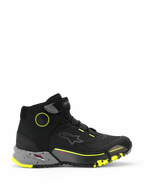 Alpinestars CR-X Drystar Riding Shoes, sneaker urbane da moto alte, nere con intersuola grigio scuro puntinata e accenti giallo fluo, membrana impermeabile Drystar, suola robusta testurizzata, calzature protettive casual per la guida