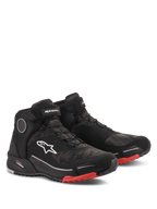 Alpinestars CR-X Drystar Riding Shoes, scarpe da moto, nero camo rosso, design atletico high-top con membrana impermeabile, logo Astars bianco sul lato, dettagli rossi sulla suola esterna e sulla punta, stile urban e adventure touring