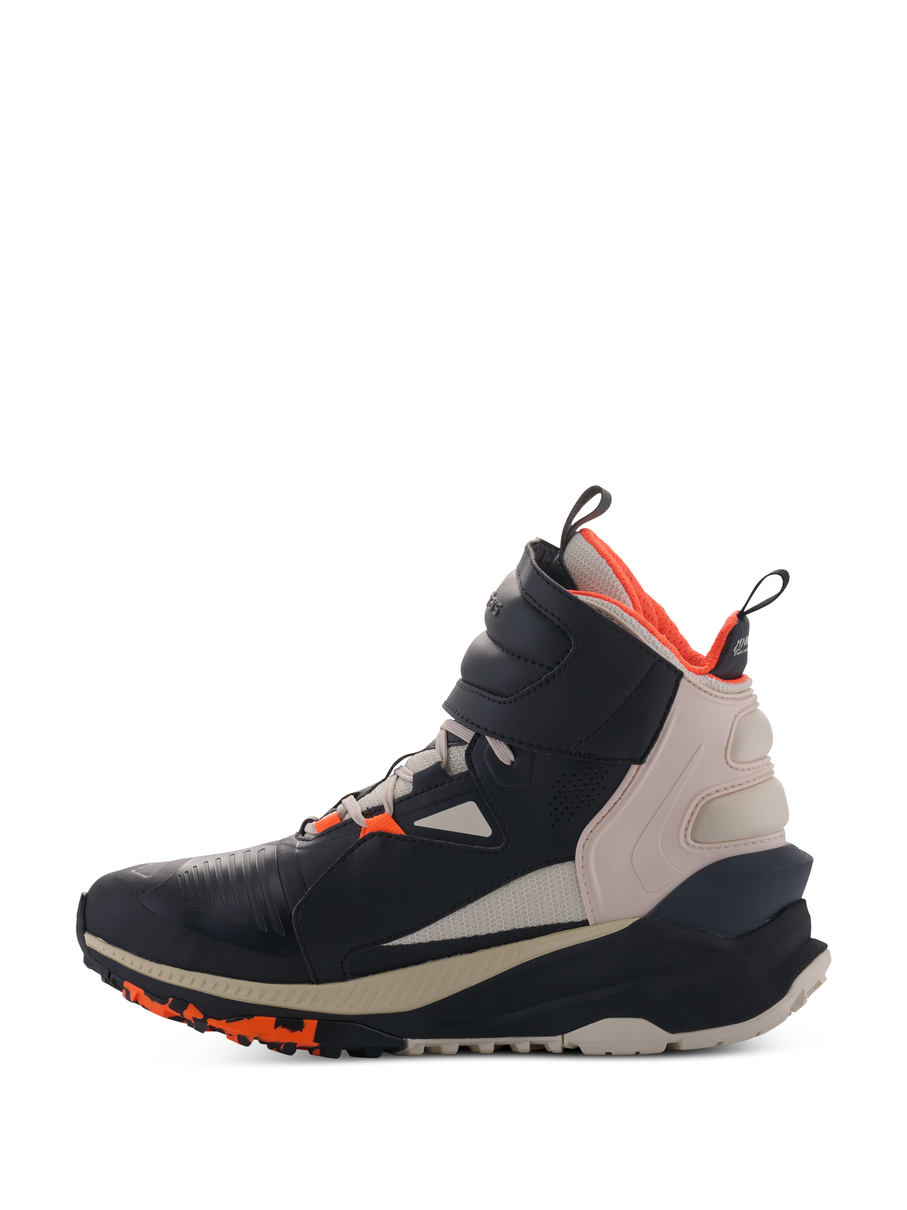Alpinestars Speedstreet Shoes, scarpa da moto alta, nero, beige mandorla e arancione acceso, tomaia in microfibra, pannello del tallone beige e fodera arancione acceso, ampia fascia sulla caviglia e suola testurizzata, design di ispirazione streetwear urbana