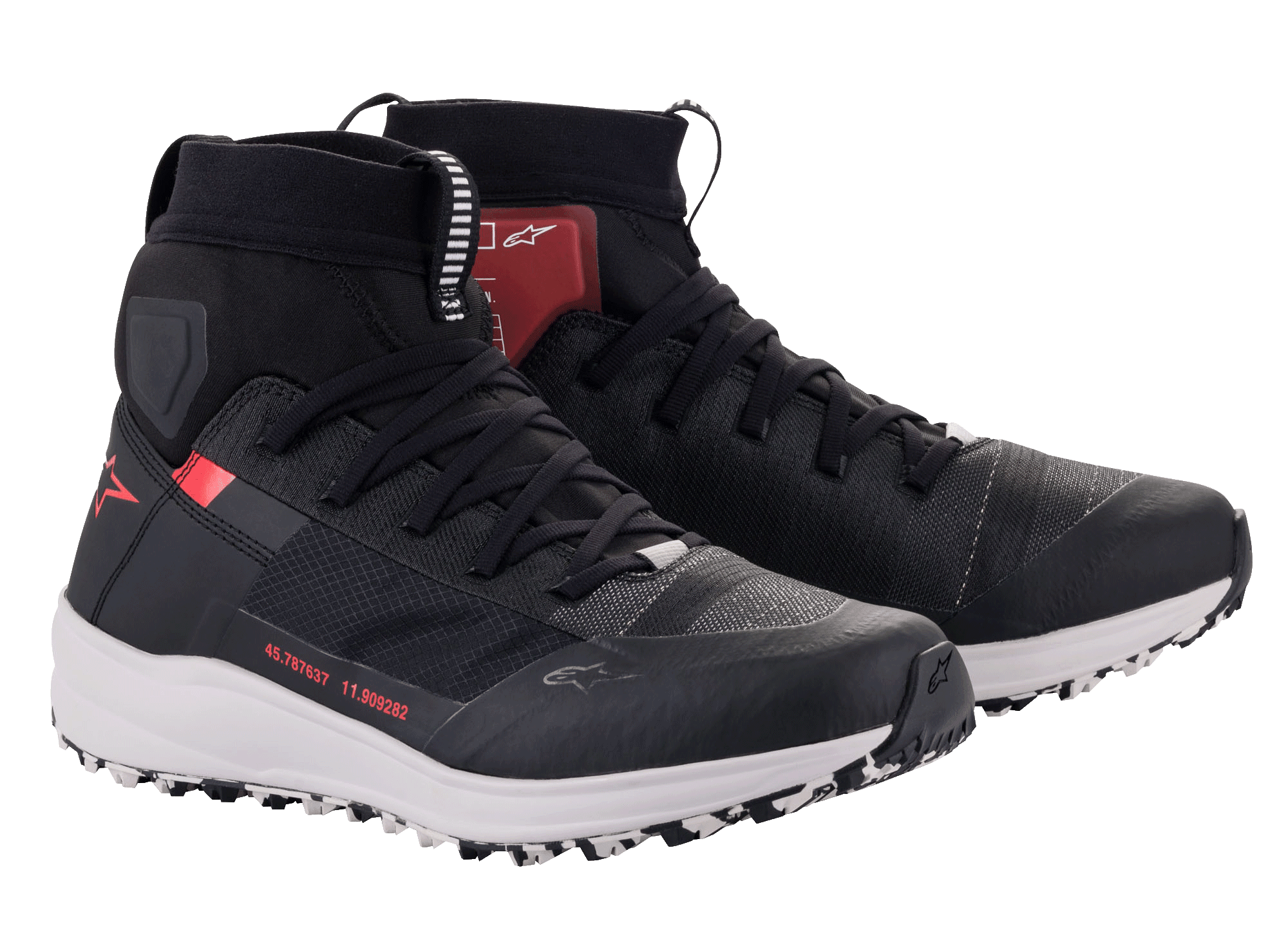 Scarpe Alpinestars Speedforce, scarpe da moto a taglio alto, nero, bianco e rosso, silhouette da scarpa da running, tomaia in tessuto MATRYX, intersuola bianca e logo Alpinestars rosso, calzatura tecnica urban per guida su strada