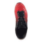 Scarpe Alpinestars Meta Road V2, scarpe sportswear, rosso, nero e bianco, vista dall'alto con gradiente da rosso a nero, lacci neri e logo Alpinestars bianco, progettate per il comfort tutto il giorno e come abbigliamento da lavoro per team di gara