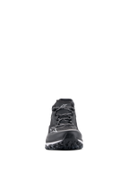 Scarpe Alpinestars Meta XR V2, calzature sportive casual, nero, bianco e grigio scuro, vista frontale con tomaia in rete tecnica, lacci a fantasia, logo Alpinestars bianco sulla punta e suola robusta progettata per trazione e comfort