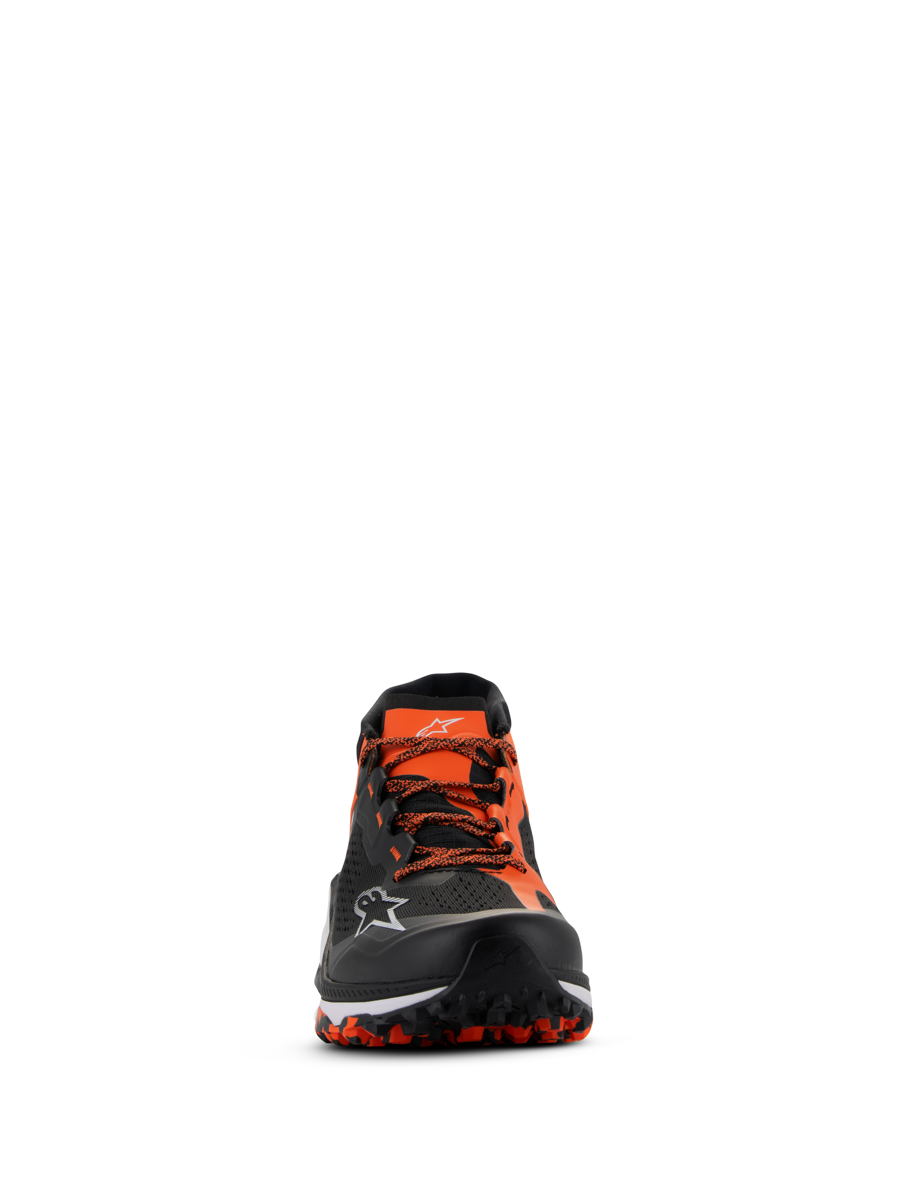 Scarpe Alpinestars Meta XR V2, nero arancione bianco, vista frontale che mostra la tomaia in rete tecnica, lacci arancioni e robusta suola in gomma resistente all'olio con battistrada visibile, calzatura sportivo-casual