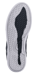 Scarpe da moto Alpinestars Ageless, vista della suola, suola esterna in gomma bianca con motivo grip testurizzato nero, con loghi TPF e stella Alpinestars, battistrada con trama a rombi per guida urbana in moto