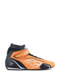 Alpinestars Tech-1 T V3 FIA Racing Shoes, arancione fluo e nero, calzatura motorsport high-top con accenti bianchi e cinturino in velcro alla caviglia, pelle traforata per la traspirabilità, vista laterale di equipaggiamento professionale per gare automobilistiche
