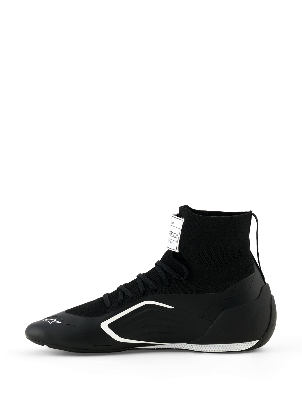 Scarpe Alpinestars Supertech K - FIA, scarpe da karting, nero e bianco, vista di profilo, con costruzione high-top interamente lavorata a maglia, grafiche laterali angolari bianche e logo bianco sulla punta, calzature tecniche da corsa
