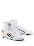 Alpinestars Supertech K Shoes - FIA, scarpe da karting, bianco, nero e oro, con tomaia in maglia, contrafforte del tallone dorato metallizzato, logo Alpinestars nero con bordo oro, calzatura professionale da corsa per karting