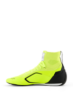 Scarpe Alpinestars Supertech K - FIA, scarpe da karting, giallo fluo, nero e bianco, vista laterale con tomaia in maglia e colletto a calzino, contrafforte del tallone in TPU nero, suola sottile bianca e nera e logo Alpinestars sulla punta e sulla linguetta