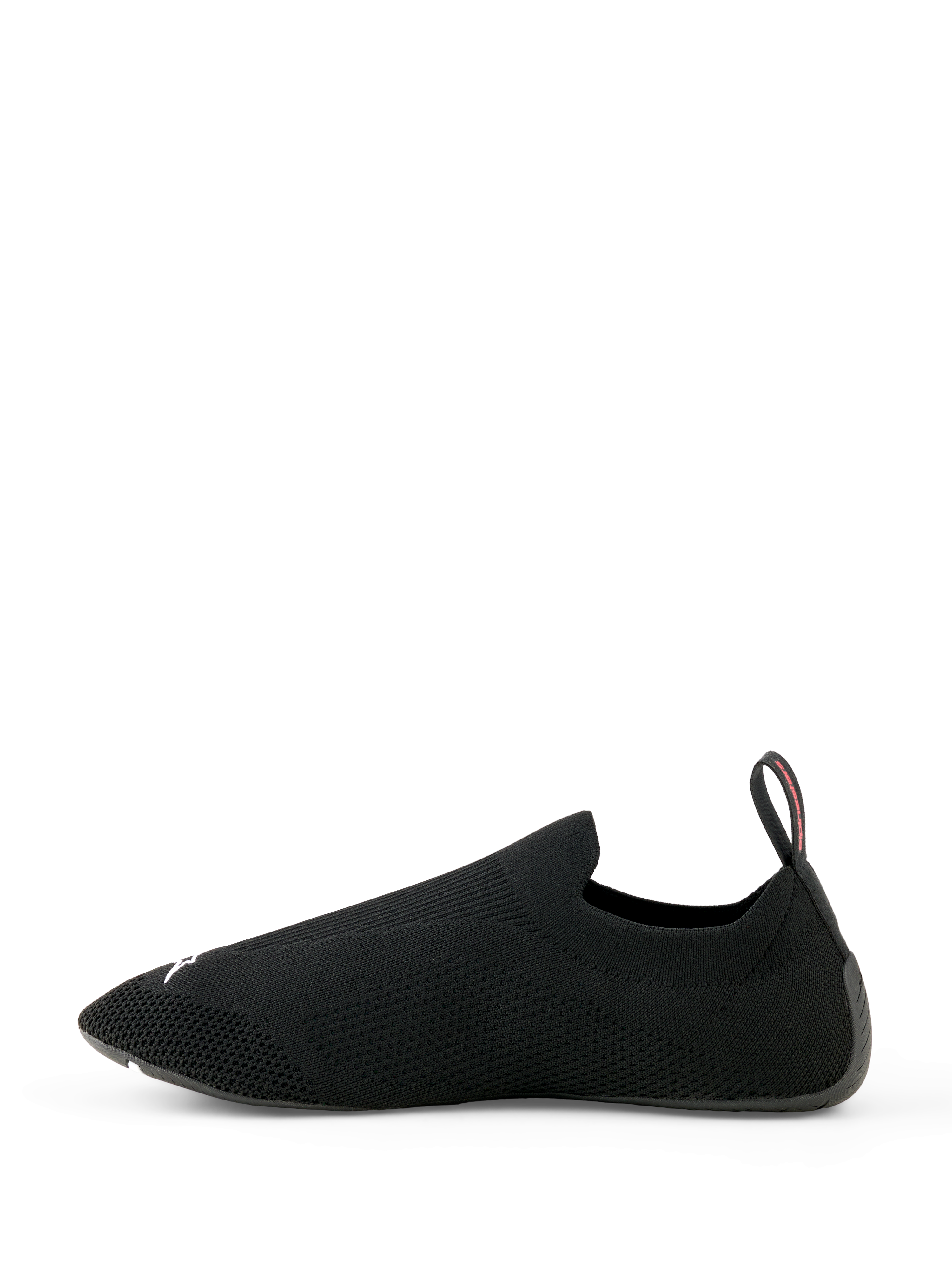 Scarpe Alpinestars Tech Gaming, calzature per sim-racing, nero, tomaia in maglia elasticizzata senza cuciture, suola in gomma ultra-sottile, passante posteriore con dettaglio rosso, design leggero a calzino per prestazioni nel sim-racing