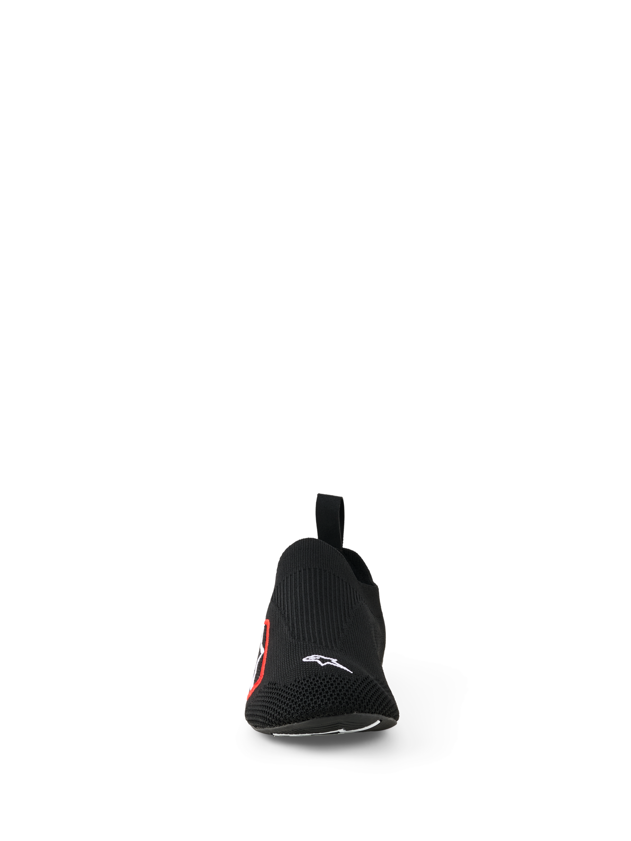Alpinestars Tech Gaming Shoes, scarpe da sim-racing, nero, vista frontale caratterizzata da una tomaia in maglia elasticizzata senza cuciture, piccolo logo Alpinestars bianco sulla punta, logo laterale rosso e bianco, design leggero per sensibilità sui pedali e comfort