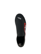 Alpinestars Tech Gaming Shoes, calzature da sim racing, nero, vista dall'alto, tomaia in maglia elasticizzata senza cuciture con logo Astar bianco sulla punta, logo con bordo rosso sul lato, design leggero simile a una calza