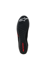 Scarpe Alpinestars Tech Gaming, vista della suola, suola in gomma ultra-sottile nera con motivo testurizzato, logo a stella bianco e marchio Alpinestars rosso, calzatura per SIM-racing