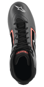 Scarpe Alpinestars Tech-1 K Start V2, scarpe da karting, nero asfalto e arancione fluo, vista dall'alto, con lacci neri, logo stella bianco sulla punta e pannelli traforati traspiranti con accenti arancione fluo