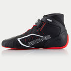 Scarpe da kart Alpinestars Tech-1 KX V3, nero, bianco e rosso, profilo laterale con logo ASTARS bianco, suola esterna rossa e perforazioni tagliate al laser, calzature professionali da motorsport per competizioni