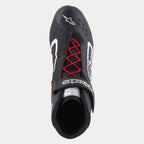 Scarpe Alpinestars Tech-1 KX V3, scarpe da karting, nero, bianco e rosso, vista dall'alto con lacci rossi e cinturino nero alla caviglia con branding bianco, logo Alpinestars bianco sulla punta, design elegante e traspirante per prestazioni nel motorsport