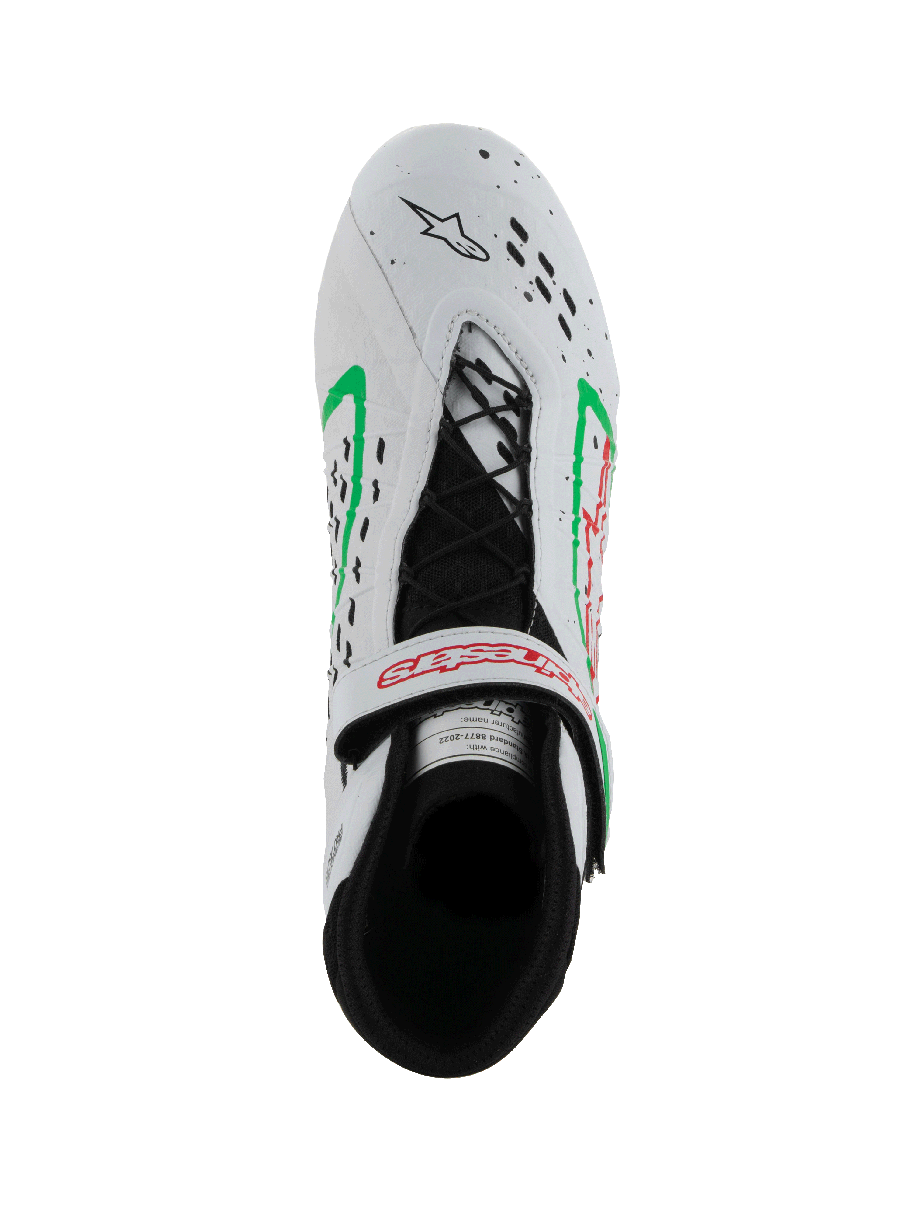 Scarpe Alpinestars Tech-1 KX V3, scarpe da kart omologate FIA, bianco con accenti verdi e rossi, vista dall'alto che mostra l'allacciatura asimmetrica, cinturino regolabile con logo rosso e perforazioni tagliate al laser sulla punta.