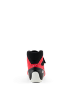 Scarpe Alpinestars Tech-1 KX V3 - FIA, scarpe da karting, rosso e nero, vista posteriore che evidenzia il rinforzo bianco sul tallone, il colletto in mesh nero e il profilo aerodinamico per il racing professionistico