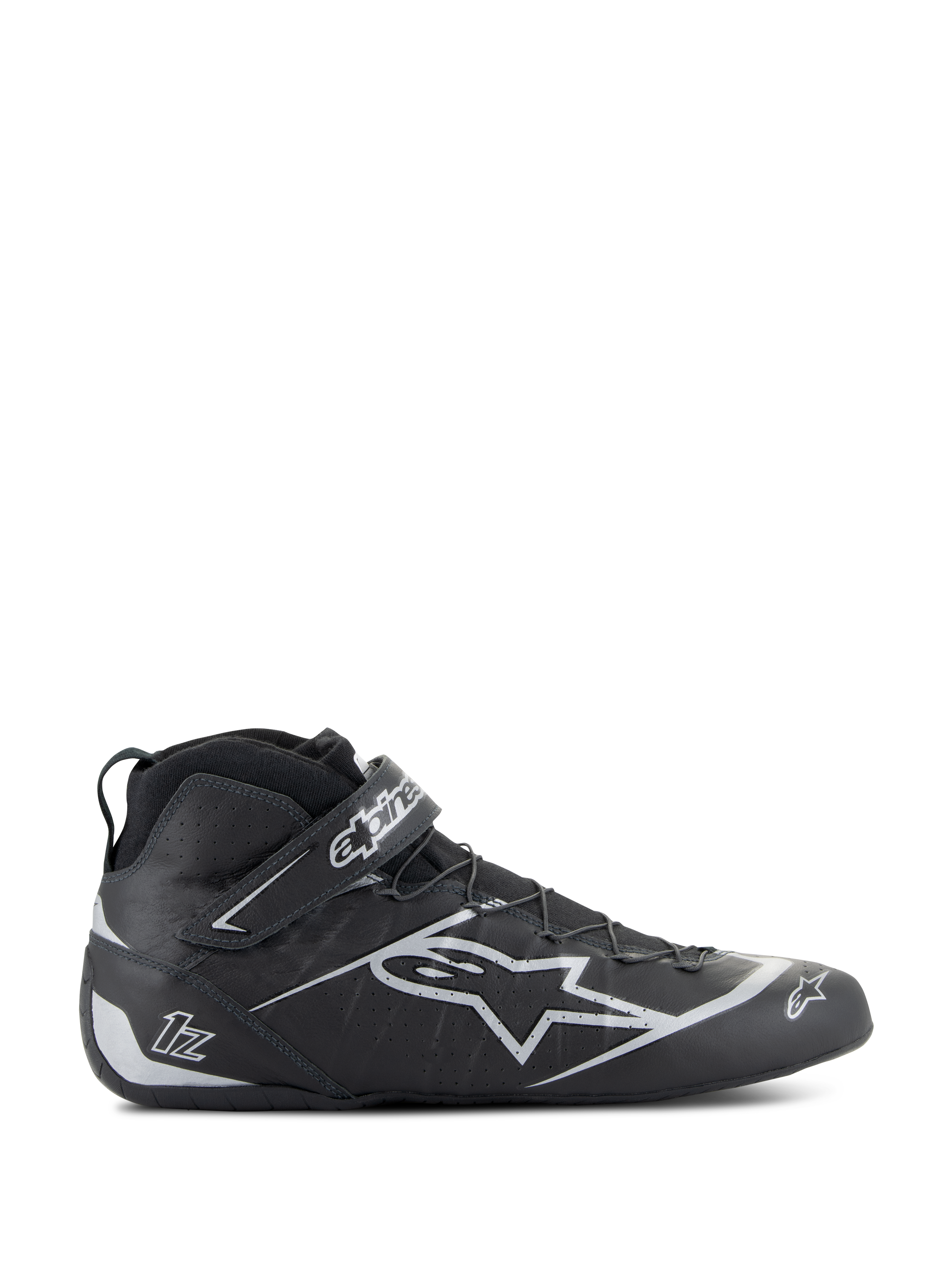 Alpinestars Tech-1 Z V3 Shoes FIA, scarpe da corsa nero argento, profilo laterale del design alto con logo a stella argento, chiusura integrata con cinturino in velcro, sistema di allacciatura rapida, pannelli in pelle traforata per la traspirabilità, calzatura professionale da motorsport certificata FIA