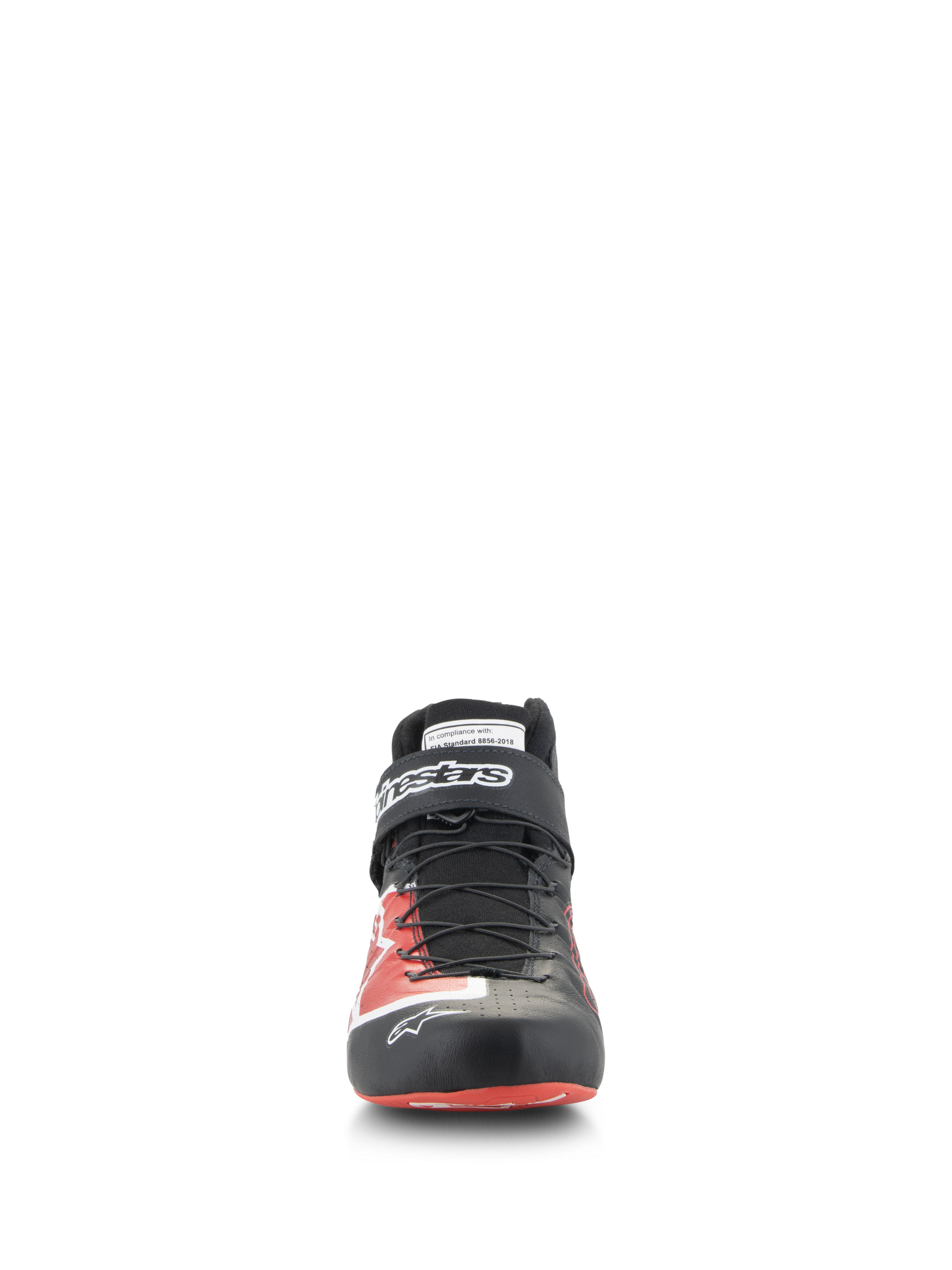 Scarpe Alpinestars Tech-1 Z V3 FIA, scarpe da auto racing, nero e rosso, vista frontale, con sistema di allacciatura rapida, cinturino in velcro alla caviglia con logo bianco e tomaia in pelle premium con accenti grafici rossi, calzatura professionale per motorsport
