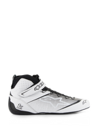 Alpinestars Tech-1 Z V3 Shoes FIA, scarpe da corsa, bianche e nere, design alto con tomaia in pelle traforata, chiusura con cinturino con marchio Alpinestars, suola in gomma sottile per sensibilità sui pedali, profilo motorsport elegante