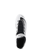 Alpinestars Tech-1 Z V3 Shoes FIA, scarpe per corse automobilistiche, bianco e nero, vista dall'alto che mostra il sistema di allacciatura rapida, cinturino alla caviglia in velcro logato, linguetta in maglia nera e tomaia in pelle traforata per prestazioni di guida automobilistica