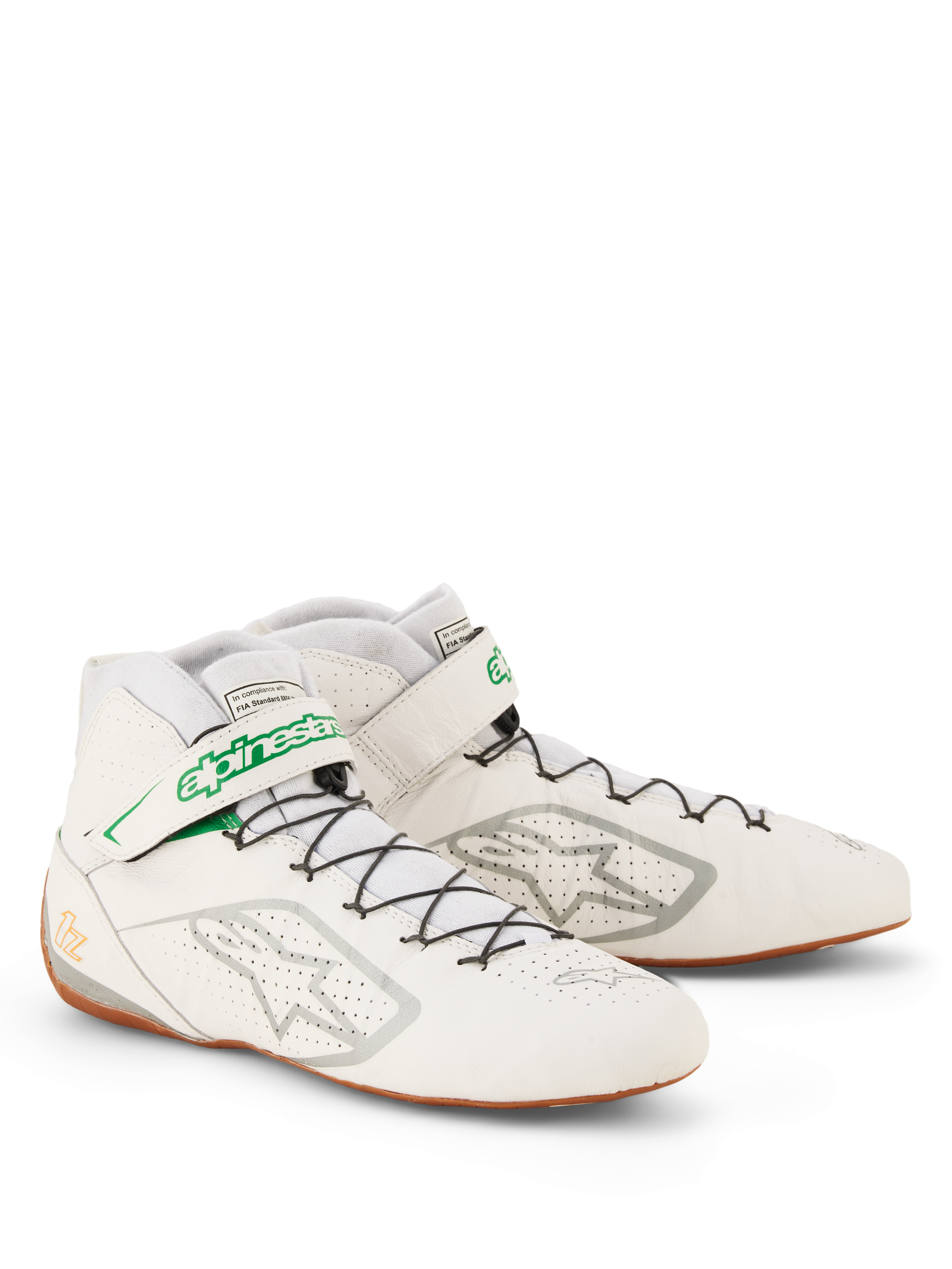 Scarpe Alpinestars Tech-1 Z V3 FIA, scarpe da corsa bianco, verde, gomma e argento, tomaia in pelle bovina traforata, sistema di allacciatura rapida con cinturino con logo verde, suola sottile in gomma per sensibilità sui pedali, calzature professionali per motorsport